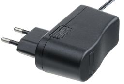 Akyga AK-TB-04 Adapter 5V/2A 10W Black