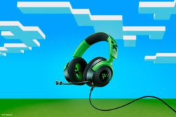 Razer Kraken V4 X Gaming Headset Minecraft Edition