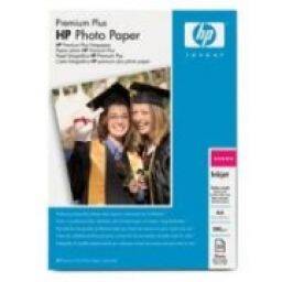 HP CR673A Premium Plus Semi-gloss Photo Paper 20 shts, A4 ,300g/m2