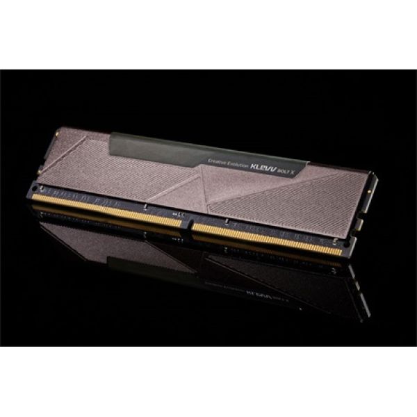 KLEVV BOLT X 32GB 3600MT/s DDR4 memória CL18 Kit of 2 fekete